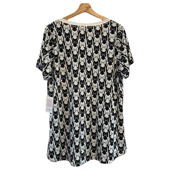 NWT LulaRoe Christy Women's Black/White Cat Top Size X-Large - Picture 3 of 6